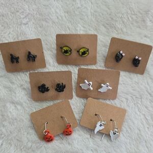 Halloween Themed Earrings Set Of 7